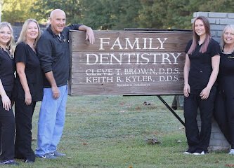 Cleve T. Brown DDS in Denham Springs