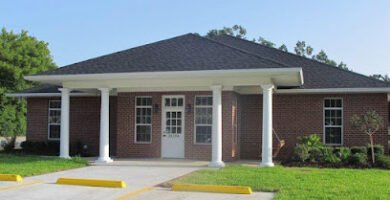 Absolute Quality Care Family Dentistry: Gray Bailey